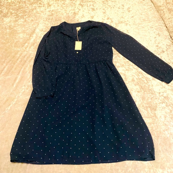 a new day Dresses & Skirts - Cute below the knee dress